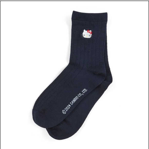 NWT Hello Kitty x Baggu & Hello Kitty Classic Embroidered Crew Socks Bundle - Picture 5 of 8